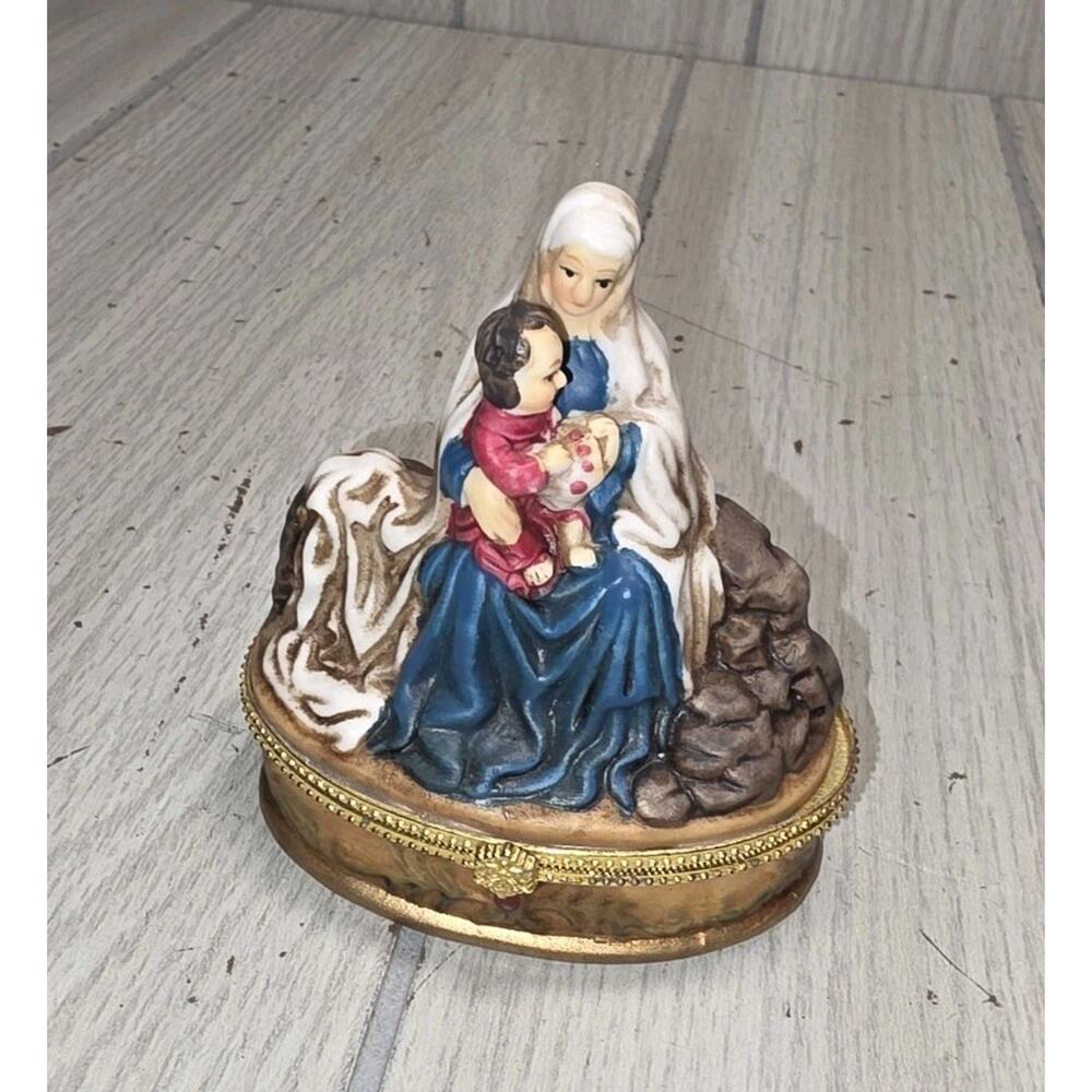 Vtg Mary Holding Baby Jesus Trinket Box Porcelain Trinity Broadcasting Network